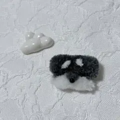 ハンドメイド シュナウザー パンチニードル ブローチ 毛糸