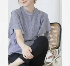 フレームスレイカズン　ラッフルスリーブブラウス　ドット柄　フリル　ブラウス