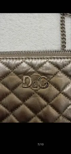 D&Gゴールドクラッチショルダー肩掛けバッグ キルティング ショルダーバッグのサムネイル