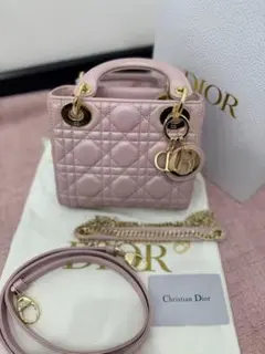 Item thumbnail for item 8c46848c-0c50-4b9d-8c03-0d28bdd8a6ac