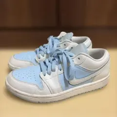 NIKE エアジョーダン1 ロー　WMNS DV1299-104 サイズ24cm