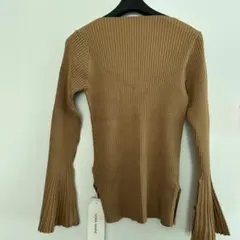 新品未使用　リブニット