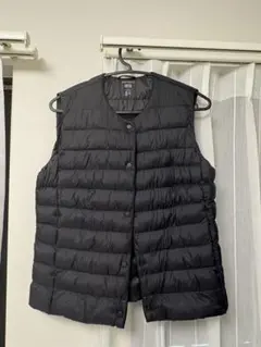 2024年　ユニクロ　レディースM　パフテックコンパクトベスト