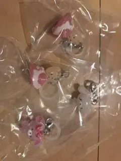 サンリオ　ゆるっとめじるしアクセサリー　ぼんぼんりぼん　しろうさ　マロンクリーム