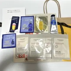 ロクシタン　試供品・巾着・紙袋・シアーハンドクリームミニサイズ　セット