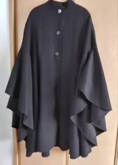ZARA　ポンチョ　黒