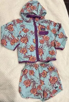 ぴぴ様専用　5T パタゴニア　水着上下ラッシュガード　水陸両用　水あそび