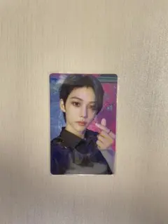 Item thumbnail for item ef3dd562-ba9f-4ae9-82c7-b090cbbbde25