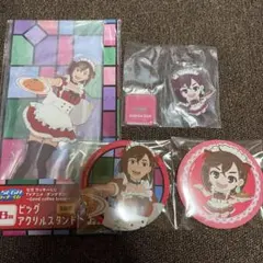 セガラッキーくじ ダンダダン モモ アクスタ 缶バッジ アクリルスタンド