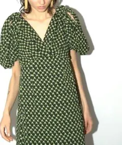 STYLING/　スタイリング　リボンスリーブ　フラワー　ワンピース　S　美品のサムネイル