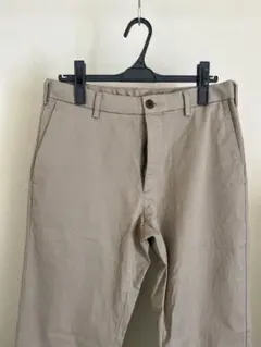 UNIQLO ベージュ チノパン ウエスト79cm