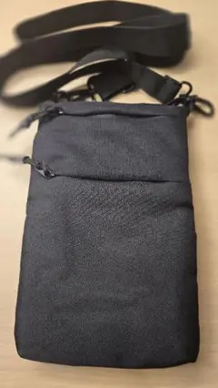 【未使用品】浦和レッズ　サコッシュバッグ