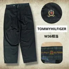90sトミーヒルフィガーy2kツータック チノパンW36相当ブラック紋章刺繍のサムネイル
