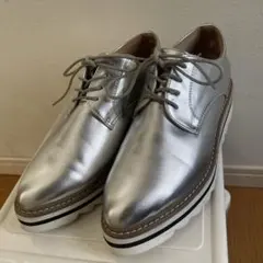 シルバー 厚底　レザーシューズ