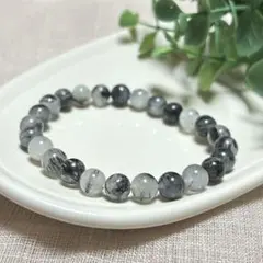 グアテマラ産翡翠 濃淡デザインブレスレット 5mm 内径16cm - メルカリ