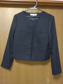 【美品】春秋　ナチュラルビューティーベーシック　ノーカラージャケットネイビー