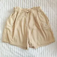 アプレレクール　ベージュ ショートパンツ 130cm