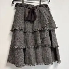 axes femme 3段フレアスカート