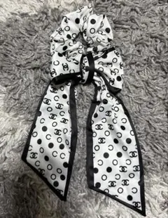 ノベルティ CHANEL リボン付き　シュシュ