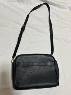 ショルダーバッグ 斜めがけ ブランド