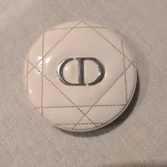 Dior ディオールスキン フォーエヴァー クチュール ルミナイザー 06のサムネイル