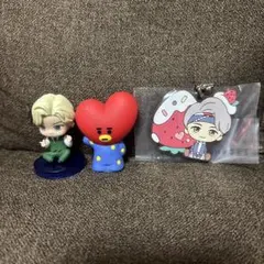 BT21 TATA & キャラクター ミニフィギュア 2体セット - メルカリ