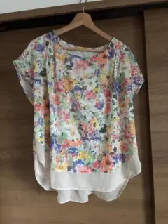 Alcali 花柄カットソーのサムネイル