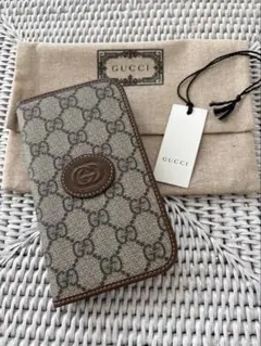 グッチ GUCCI iPhone15pro ケース 手帳型 新品未使用 - メルカリ
