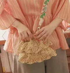 新品　ニコアンド　夏　オリジナルテープフリル巾着ショルダーバッグ　ナチュラルのサムネイル