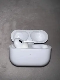 AirPodsPro2 左耳のみ　充電ケース　ケースカバー付きGREY色第二世代