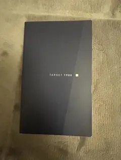 Item thumbnail for item 20044665-4078-41ec-987c-45fa7f89e261