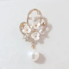 フラワー リボン ブローチ・梅 花 パール 冬 春 ハレの日 f2-2618