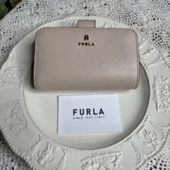 FURLA♡フルラカメリア M コンパクトウォレットのサムネイル