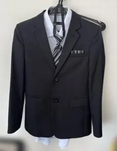 キッズ フォーマルスーツ 黒 160ネクタイ付き4点セット