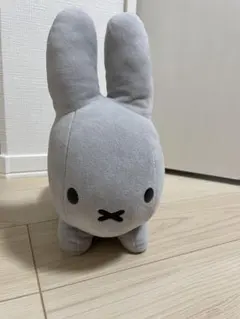 ミッフィー Bruna Animal グレー ぬいぐるみ　 体長約30cm