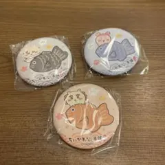 【ちいかわ】もぐもぐ本舗川越店　缶バッジ　ラッコ　シーサー　古本屋　カニちゃん