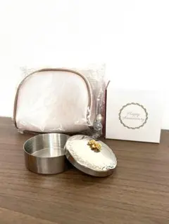【未使用】エステール　ノベルティ　アクセサリーケース＆アクセサリーポーチ　セットのサムネイル