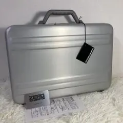 【未使用級】ゼロハリバートン アタッシュケース SE3-SI アルミニウムのサムネイル