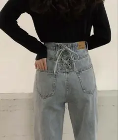 meJane レースアップバックシャン デニムパンツ　Sのサムネイル