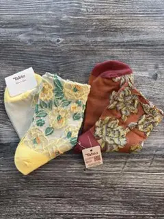 Tabio 花柄刺繍ソックス 2足セットのサムネイル