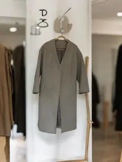 ノーカラーウール混合コート 膝丈 グレー