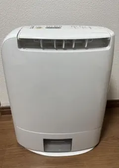 パナソニック 衣類乾燥除湿機 F-YZUX60 2021年製 - メルカリ