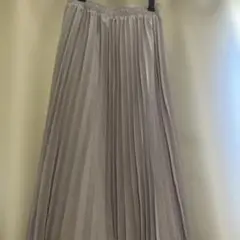 グレー プリーツ ロングスカート