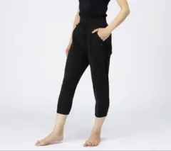 新品チャコット8部丈イージーパンツ サイズＭ　バレエ ダンスパンツ ヨガウェア