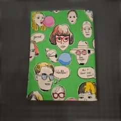 ブックカバー　文庫本サイズ　ハンドメイド
