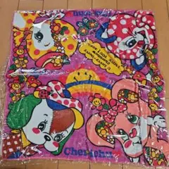 チェリッチュ　＊新品＊　大きめ　ハンドタオル
