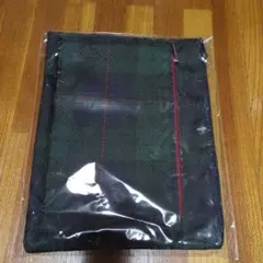 伊勢丹　オリジナルダブルポーチ