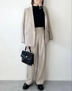 ユニクロ　セットアップスーツ　ダブルジャケット　タックワイドパンツ　新品タグ付き