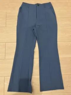 【美品】GU ジーユー　カットソーフレアスラックス　ブルー　Mサイズ