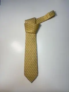 Salvatore Ferragamo イエロー ネクタイ